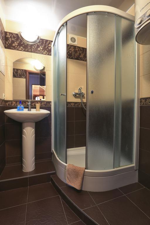 Apartment On Obolonskiy Prospect 12 Kiev Extérieur photo